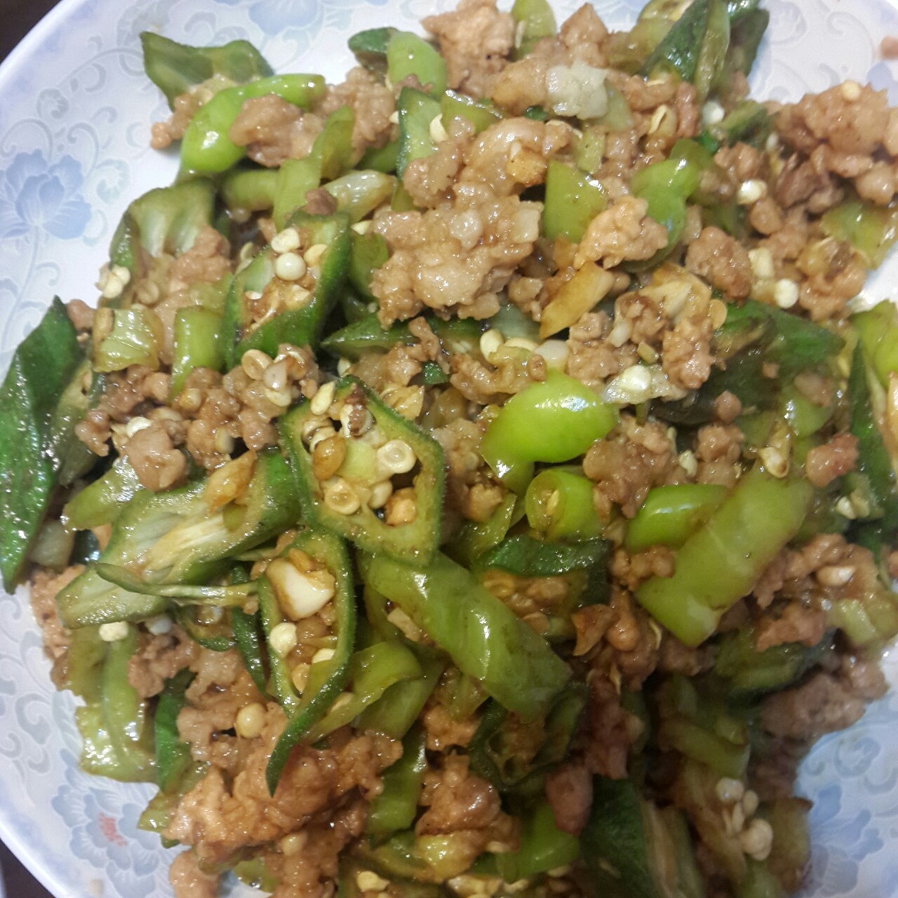 秋葵炒肉