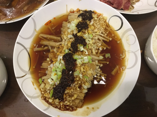 剁椒金针菇