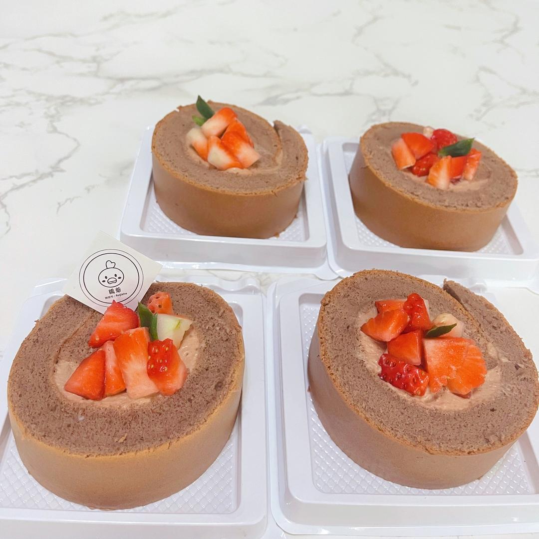 草莓巧克力瑞士卷