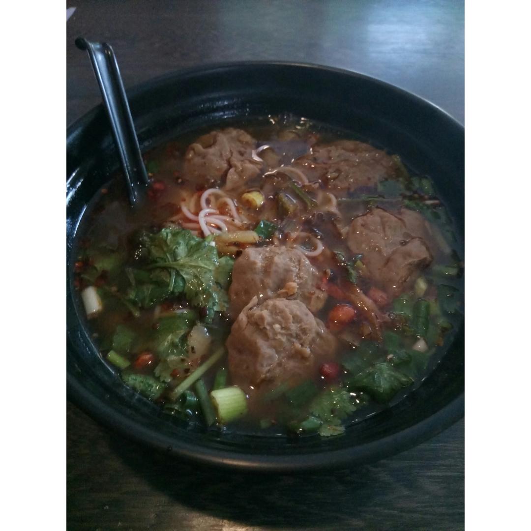 牛肉丸汤面