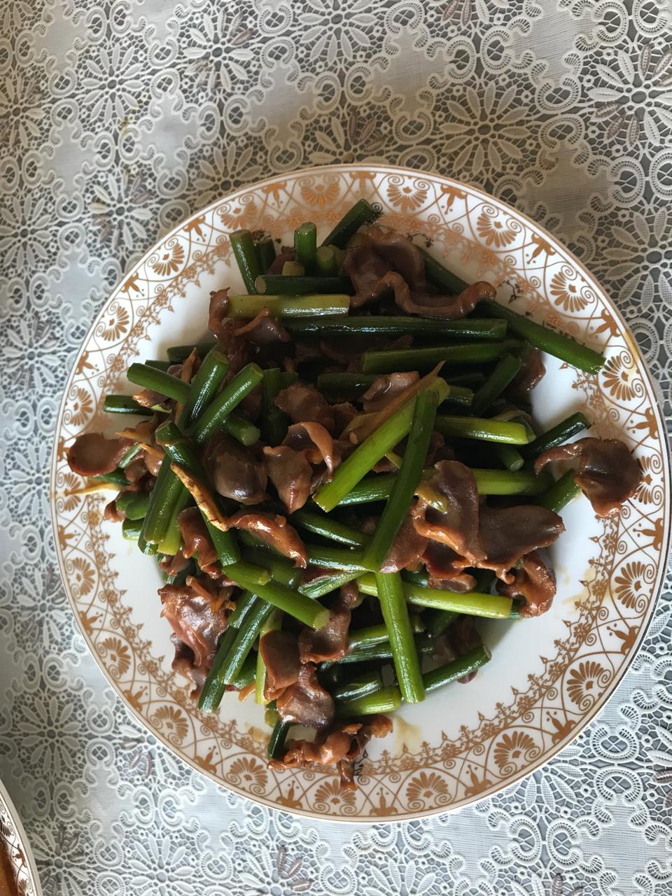 剁椒辣炒鸡胗