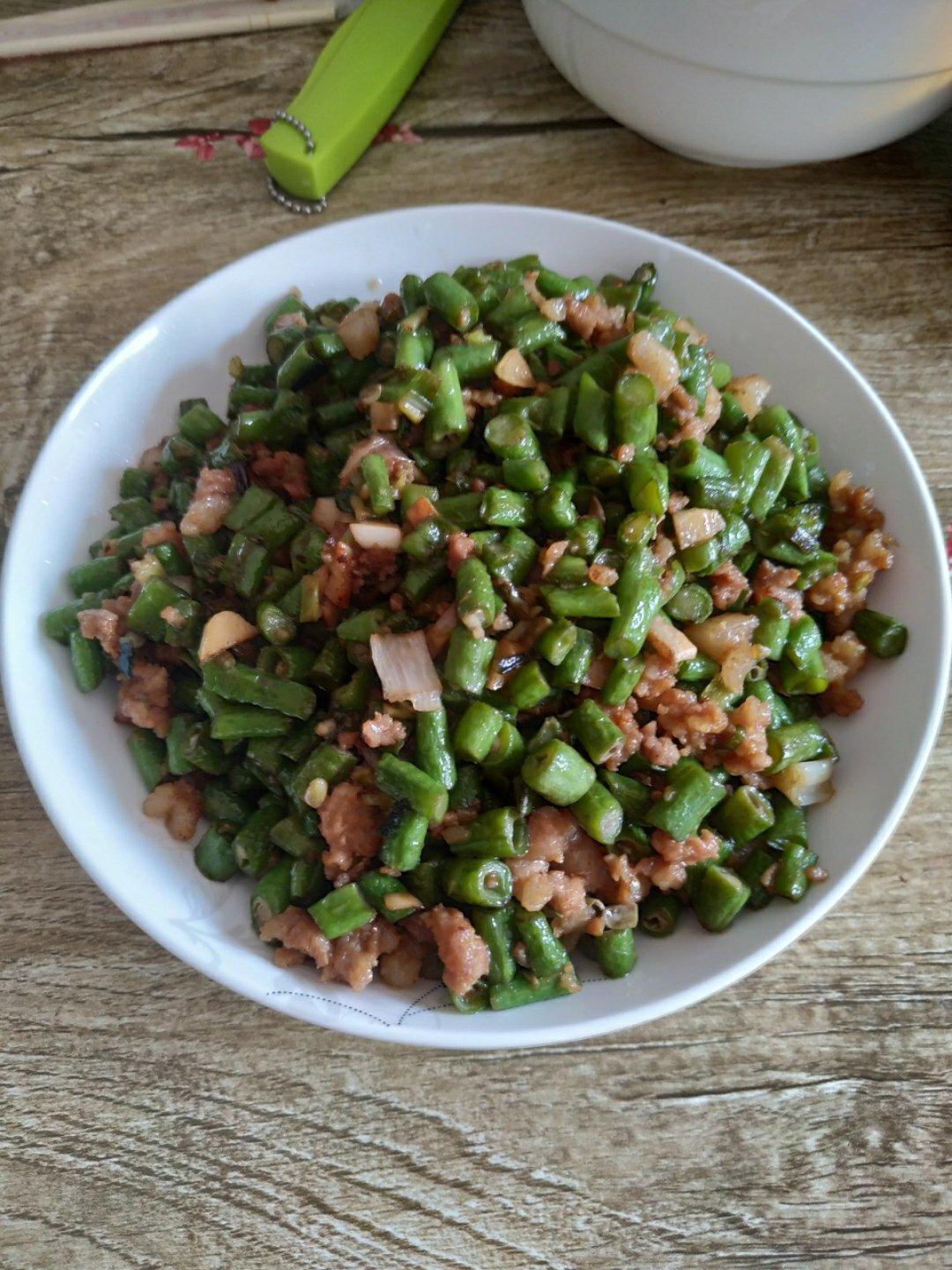 肉沫豆角下饭菜