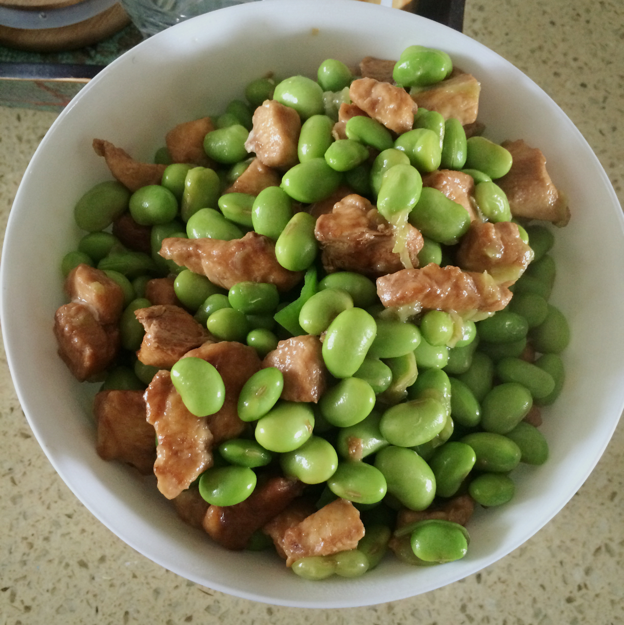 毛豆炒鸡丁