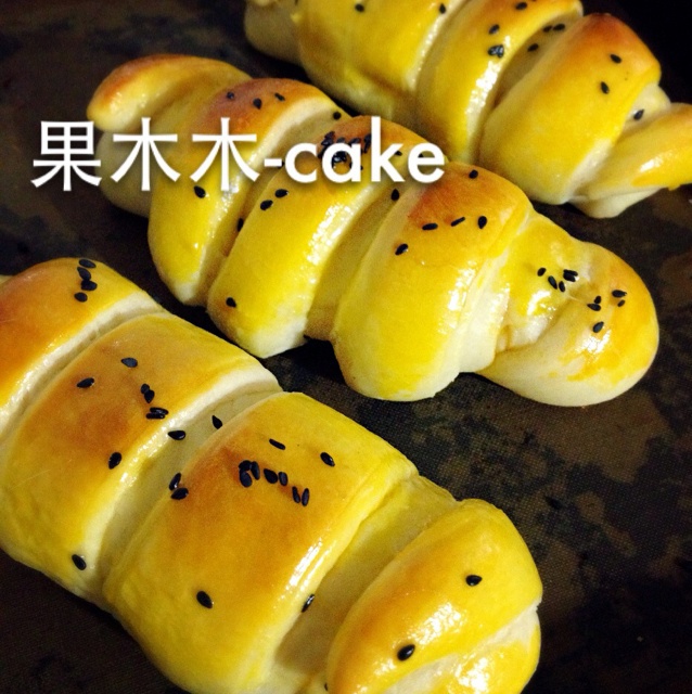 毛毛虫肉松面包
