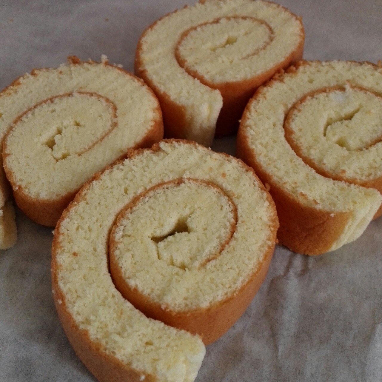 小四卷～风靡美食群的美味蛋糕卷