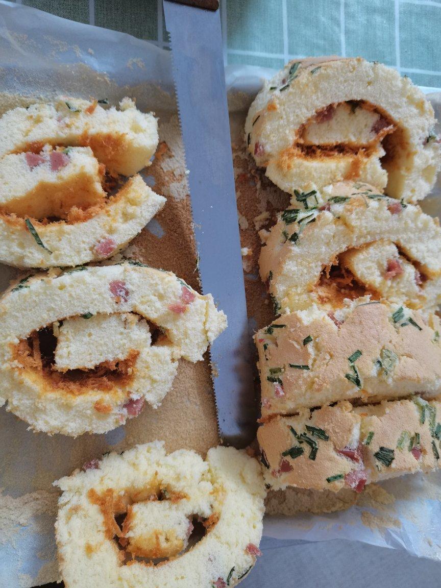 美味肉松卷-简单不开裂，零失误的蛋糕卷