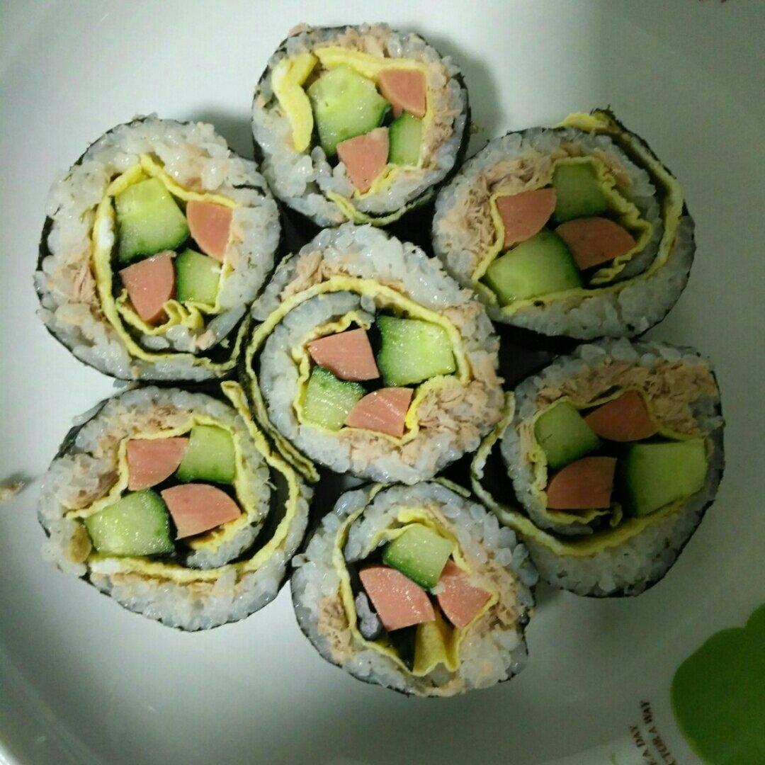 藜麦金枪鱼寿司卷