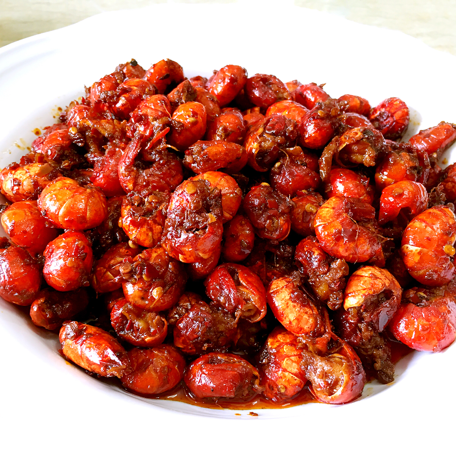 lucy梦游仙境做的麻辣小龙虾之香辣虾球