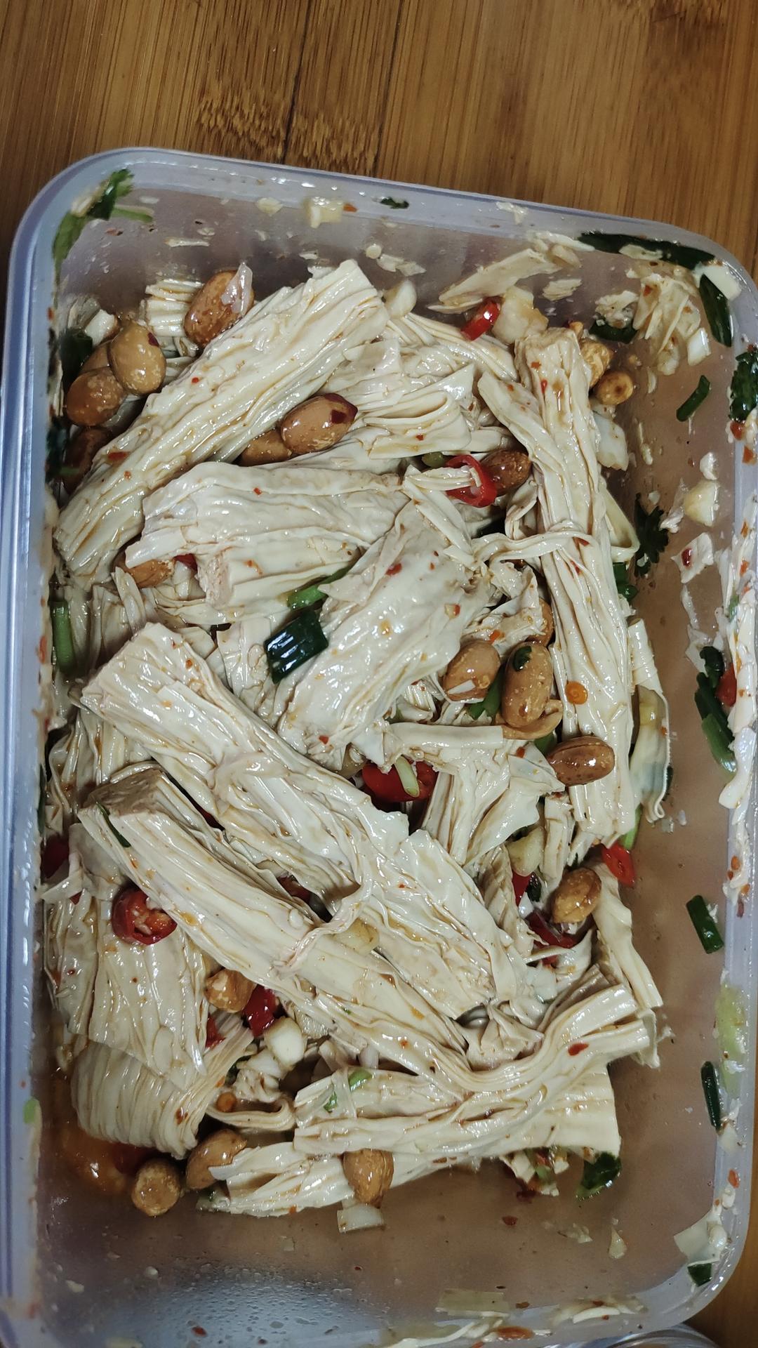 凉拌（腐竹木耳黄瓜）