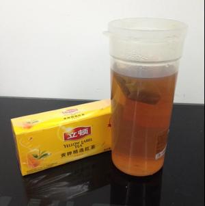 玛奇朵红茶的做法 步骤2