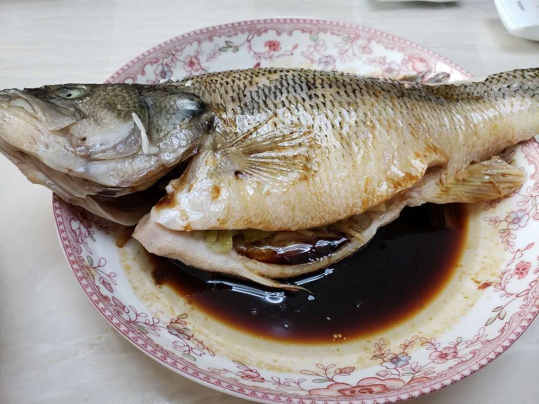 清蒸鲈鱼