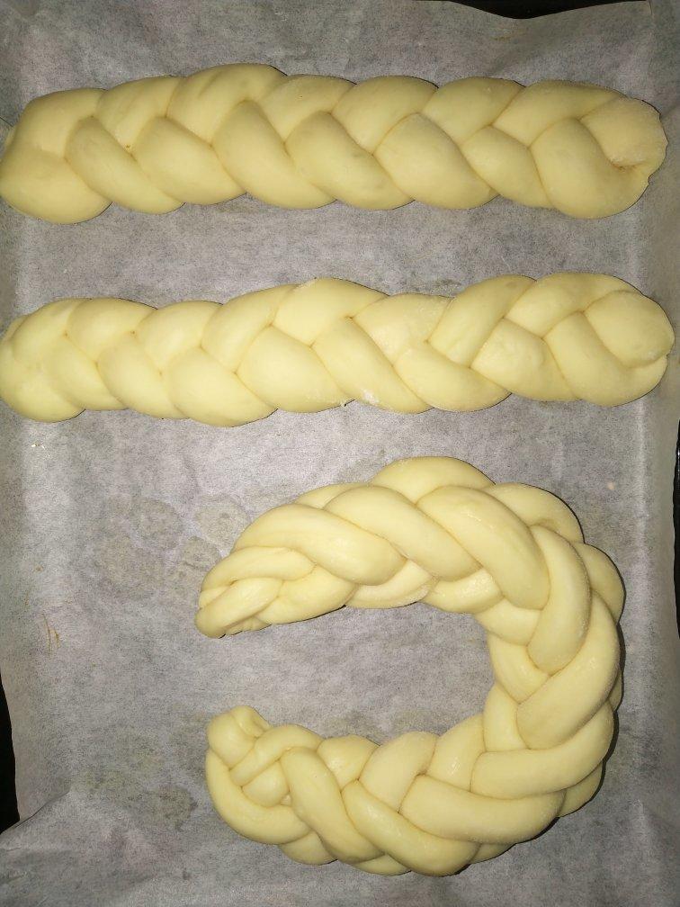 砂糖麻花面包（两股辫子）