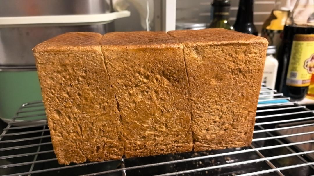 全家都爱吃的健康全麦吐司，新手也能做