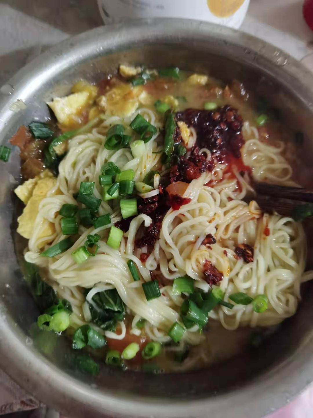 神兽超爱的快手早餐-咖喱番茄面