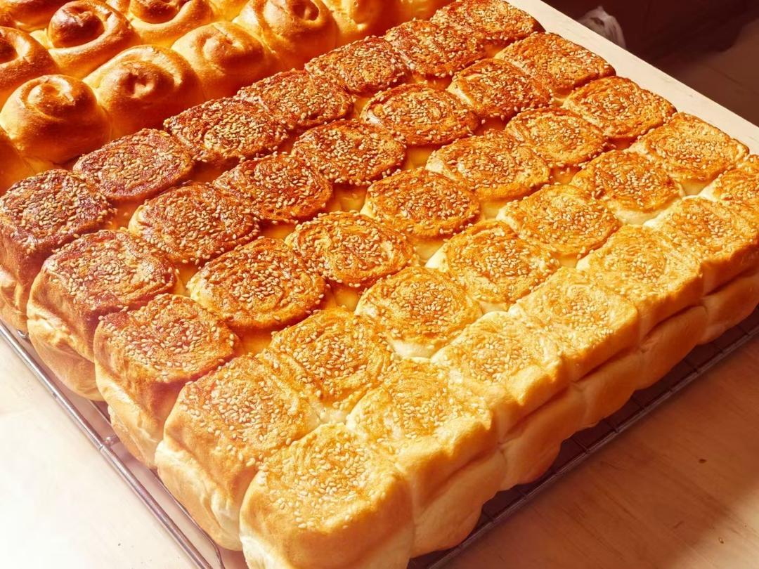 脆底蜂蜜小面包