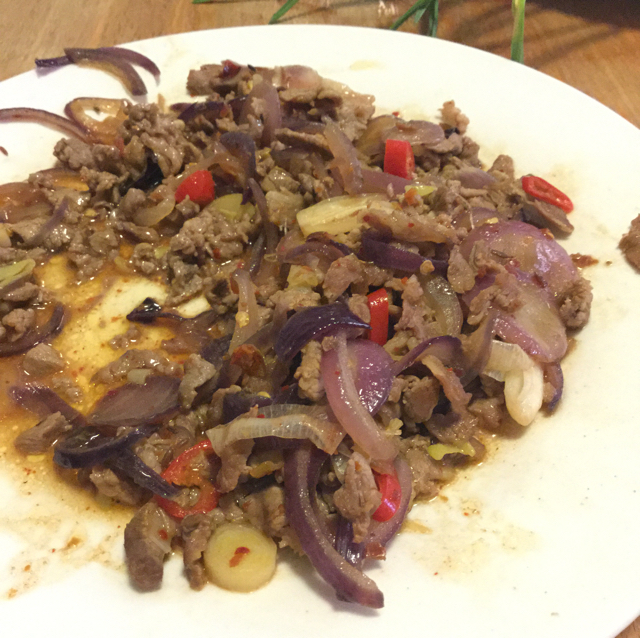 葱爆孜然羊肉