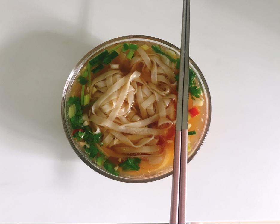 一碗热汤面