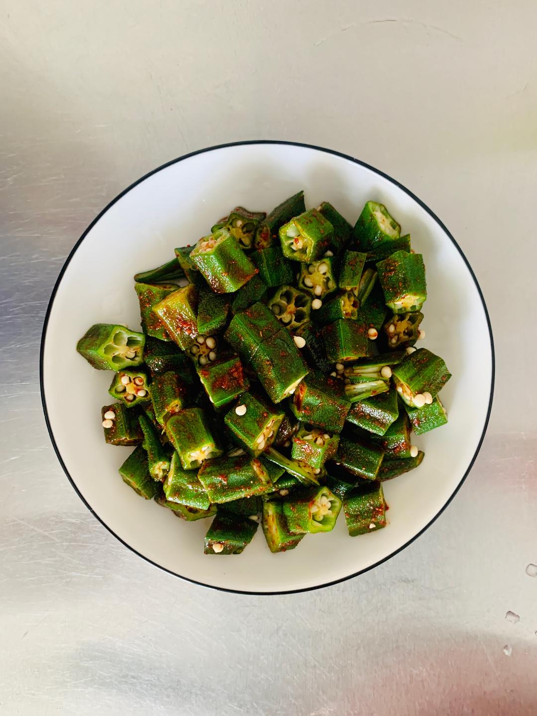 凉拌秋葵的做法