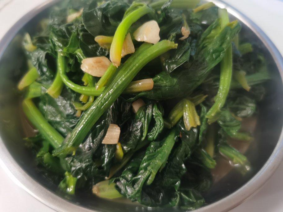 清炒菠菜