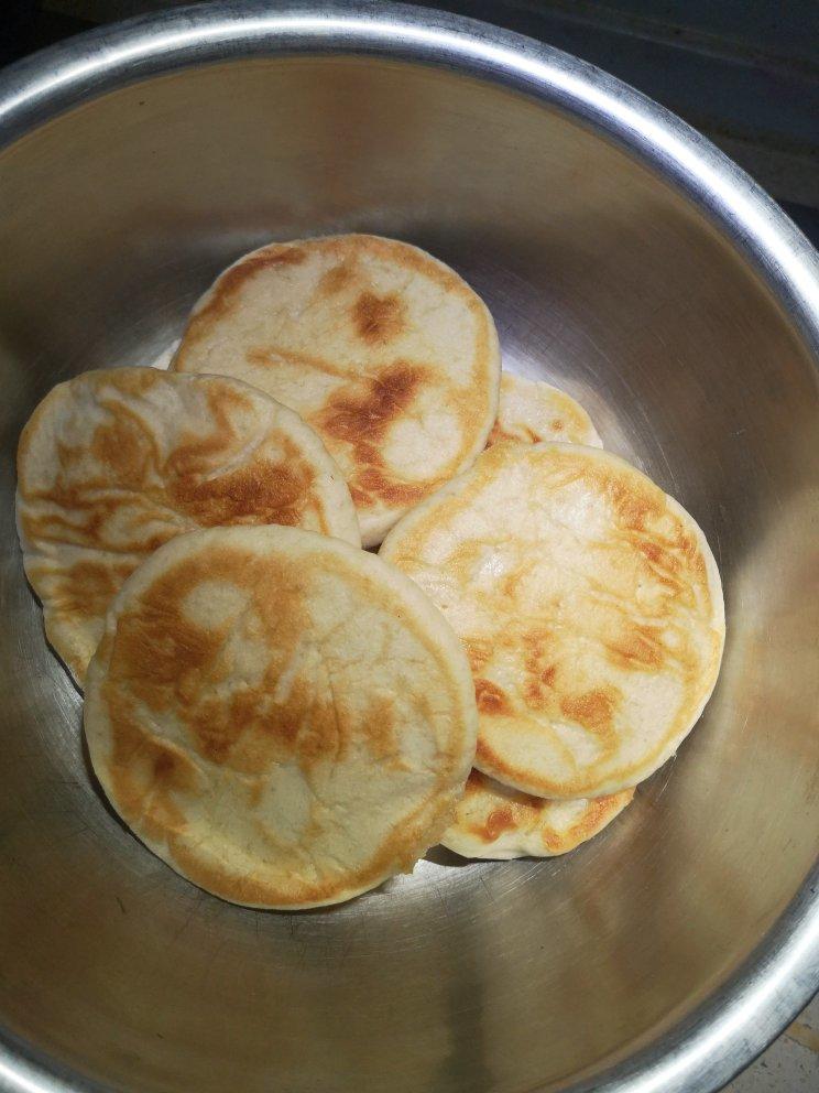 发面烧饼（锅盔）