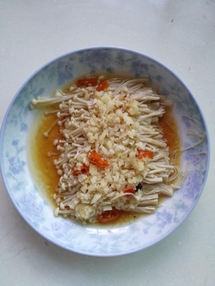蒜蓉蒸金针菇