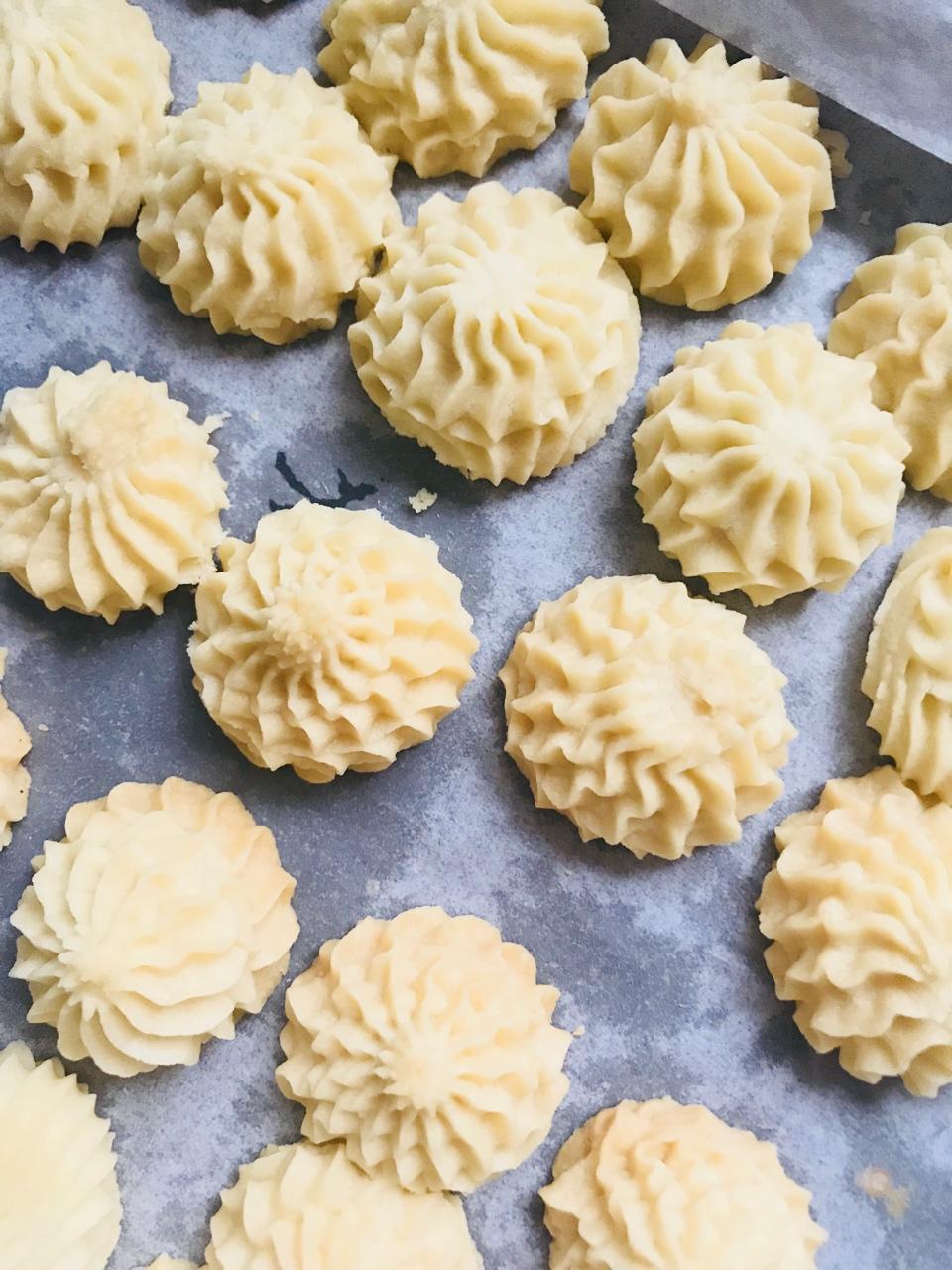 被业界猜了很久的网红牛油小花曲奇配方，酥的掉渣