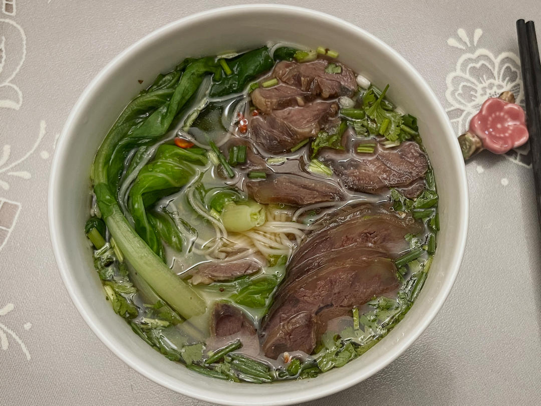 汤都要喝光的清汤牛肉面