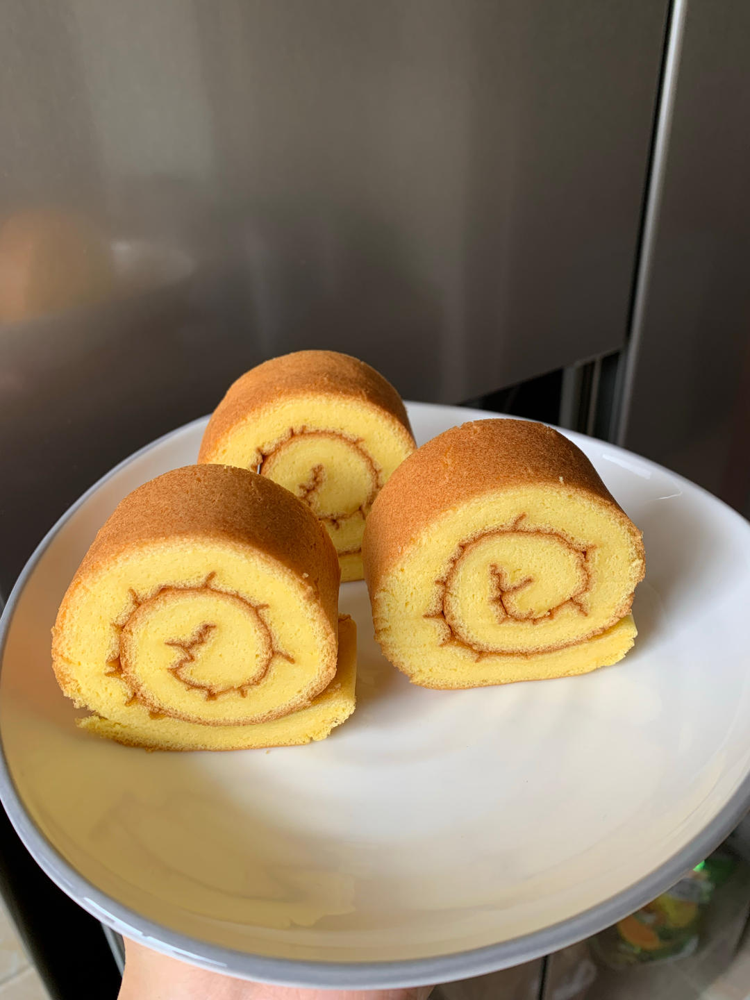 蛋糕卷这样做‼️不掉皮不开裂（小视频食谱）