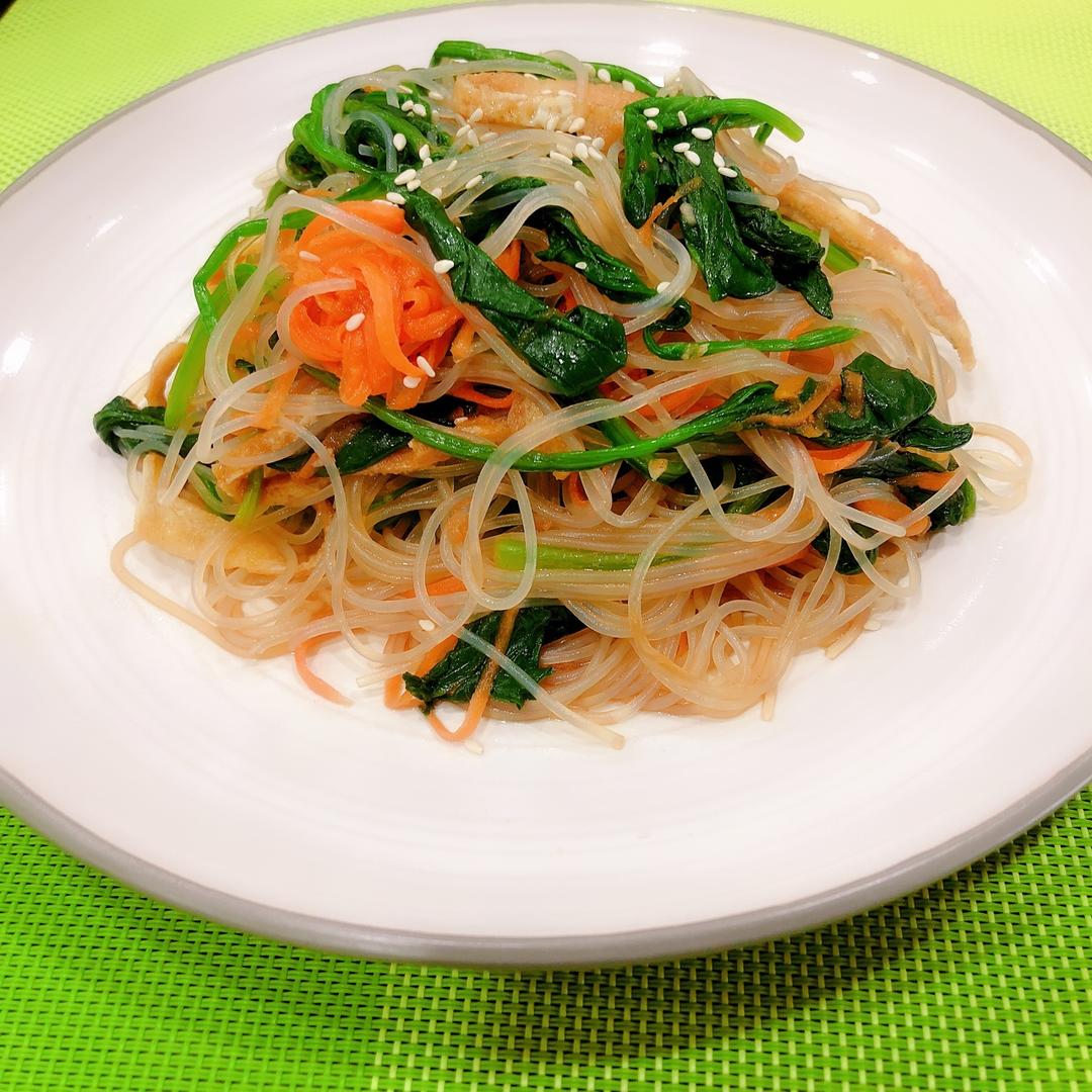 凉拌菠菜胡萝卜鸡蛋粉丝