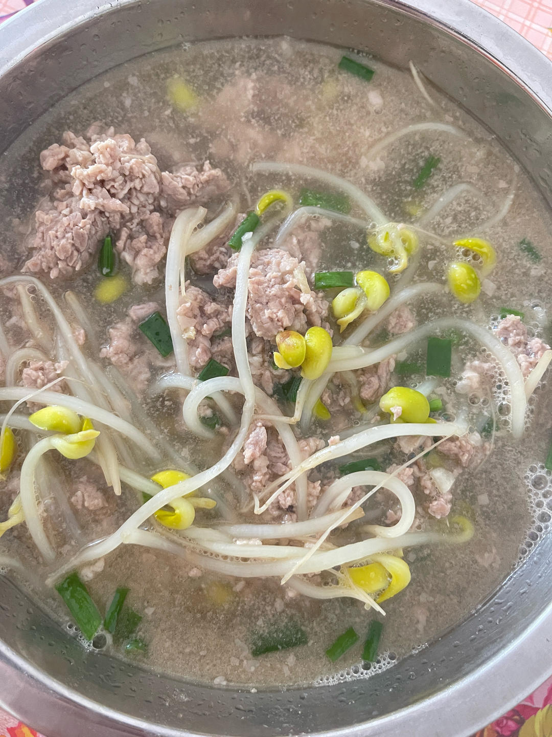 绿豆芽肉末汤