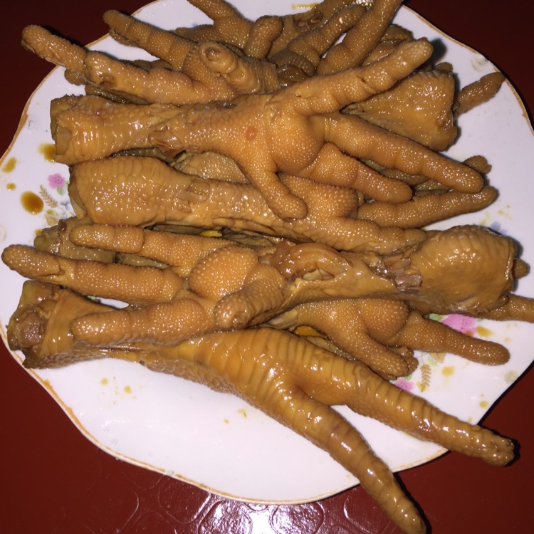 卤鸡脚