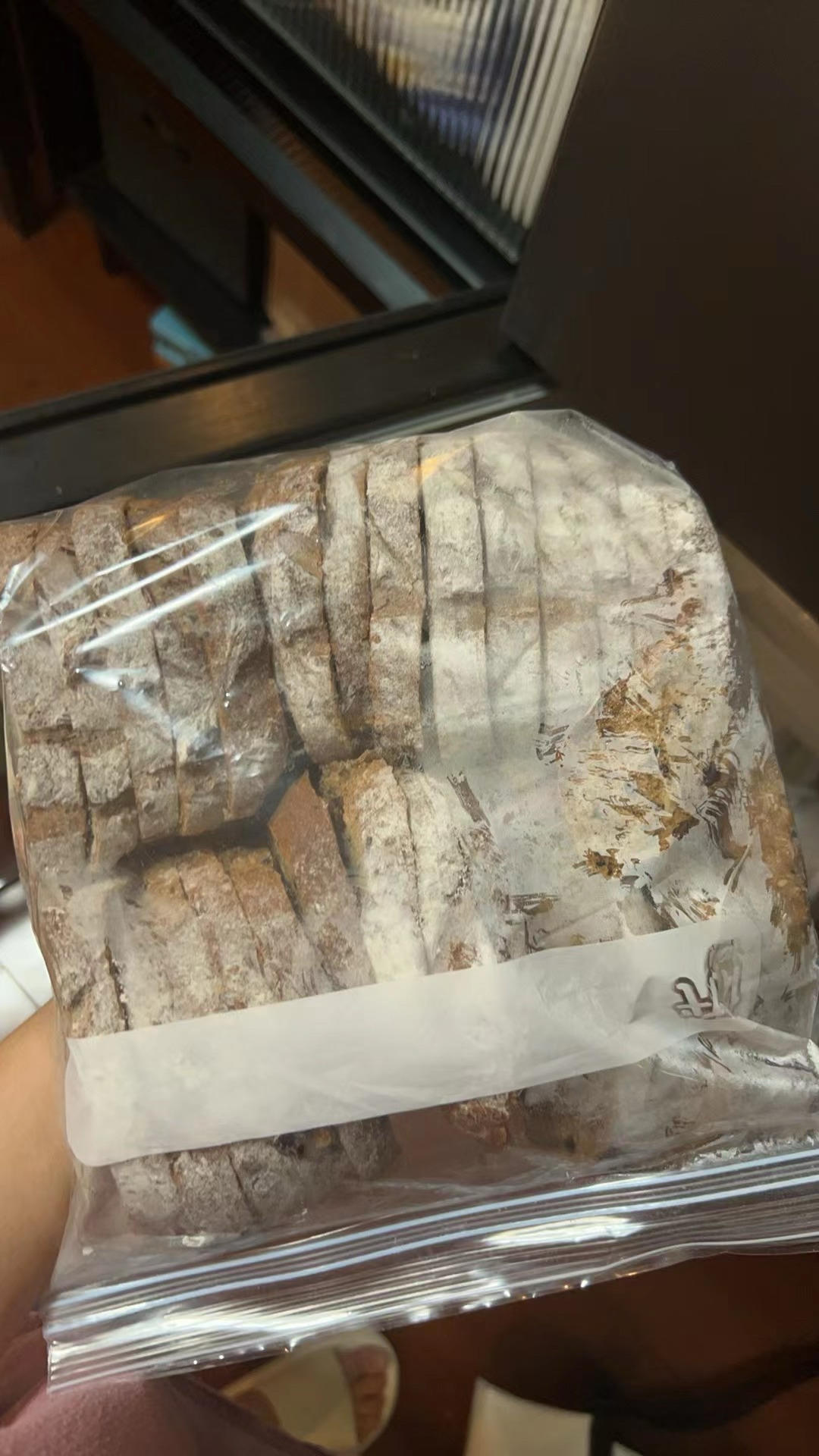 全麦蔓越莓核桃软欧包