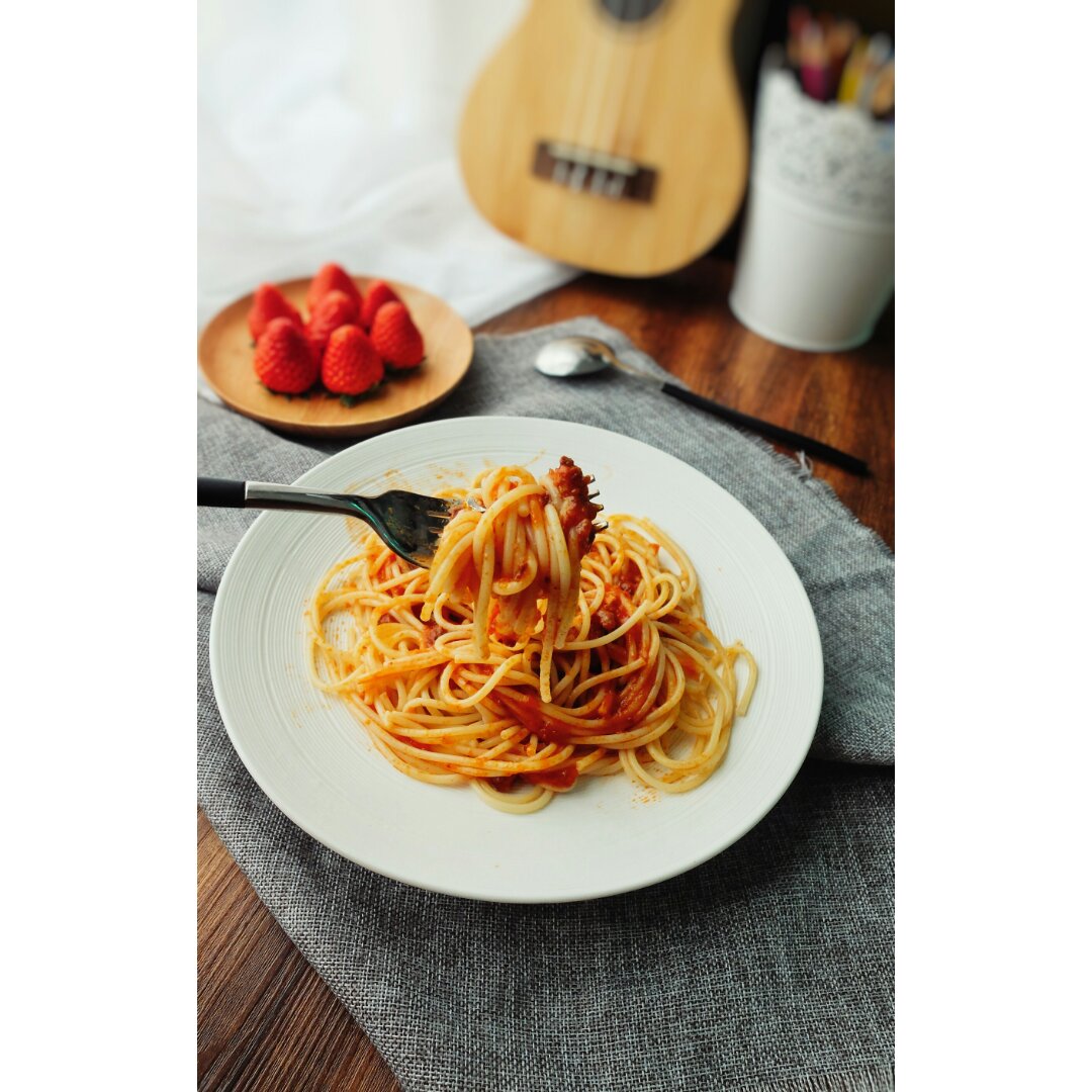 番茄肉酱意大利面