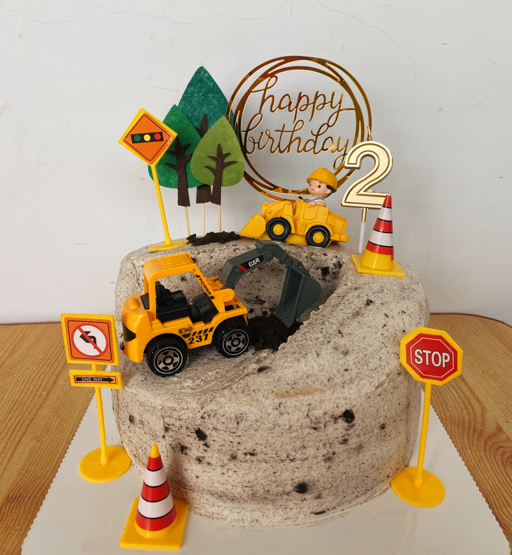 工程车生日蛋糕