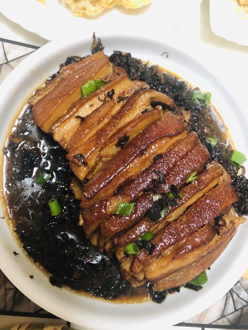 小孟私厨做的梅菜扣肉