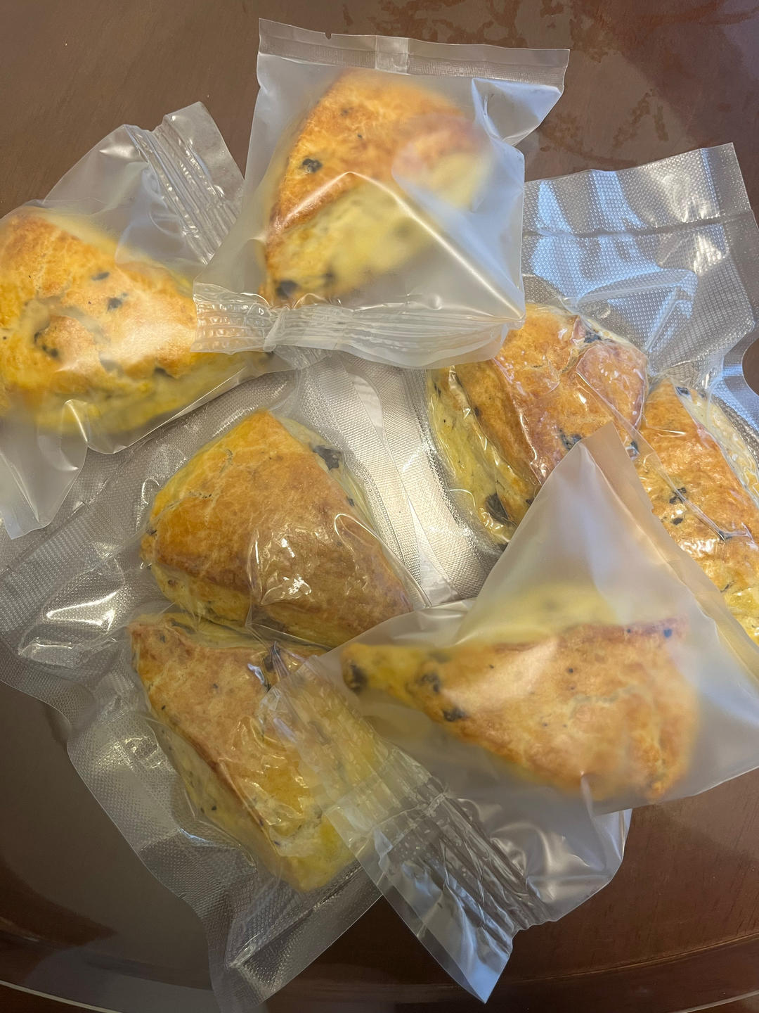 消耗淡奶油的司康