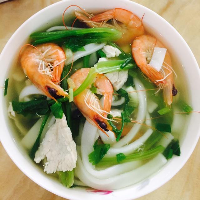 豪华河粉汤