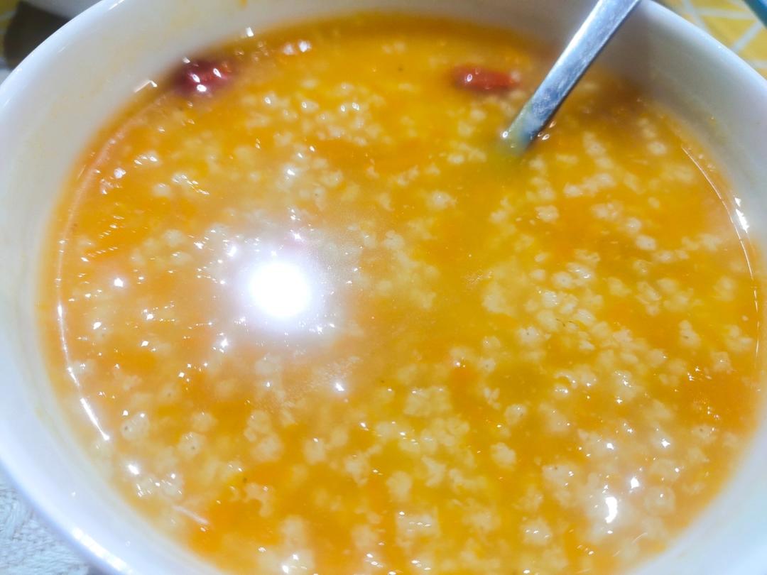 南瓜小米粥(人见人爱版)