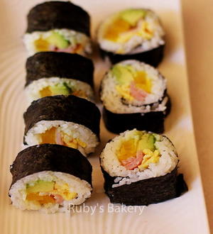 韩式紫菜包饭（韩式寿司：Gimbap）的做法 步骤7