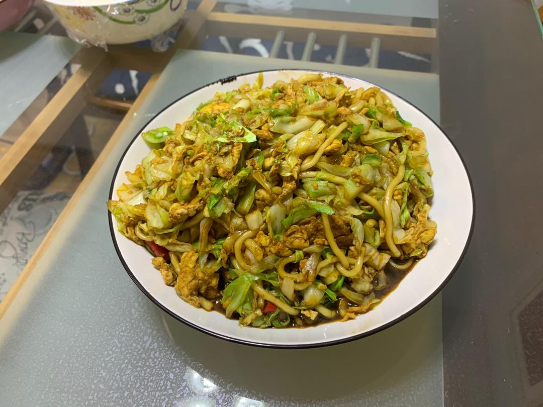 包心菜炒红薯粉丝