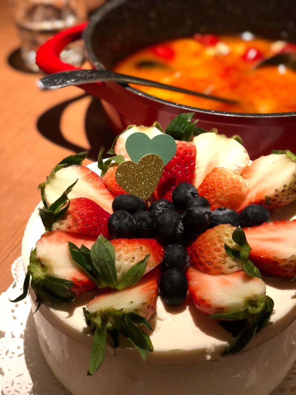 开心果慕斯配香草椰子慕斯