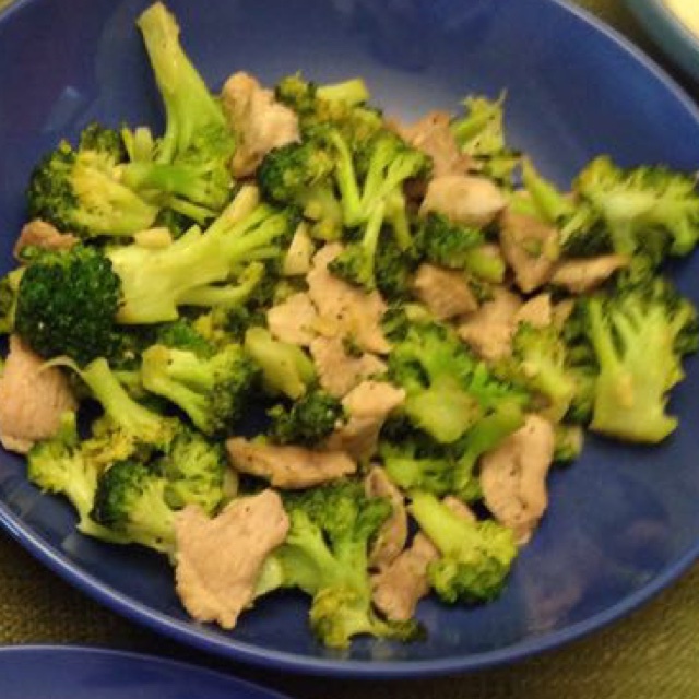 西兰花炒肉片