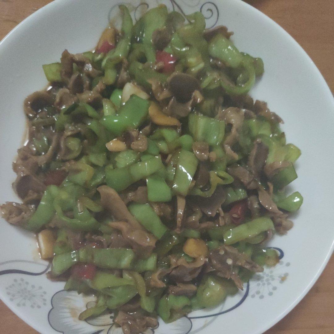 巨好吃的青椒炒鸡胗