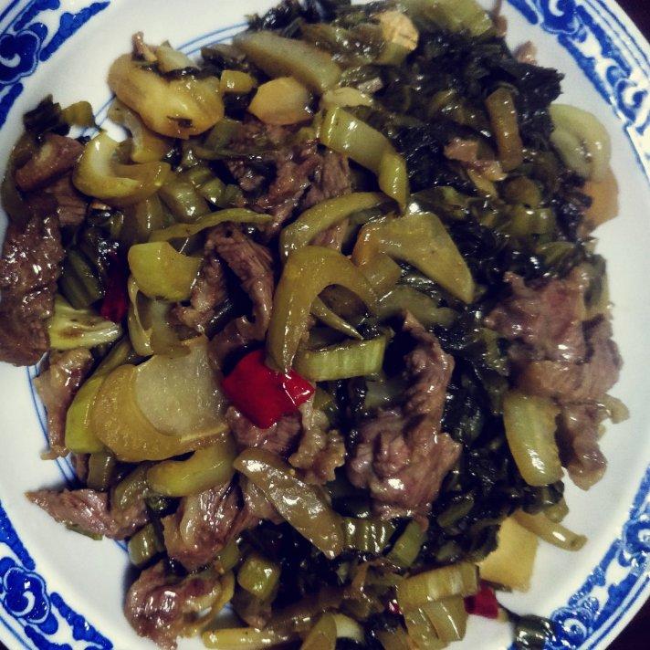 酸菜牛肉