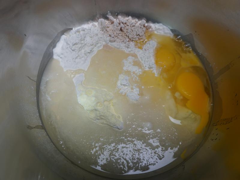 纯奶手撕吐司的做法 步骤1