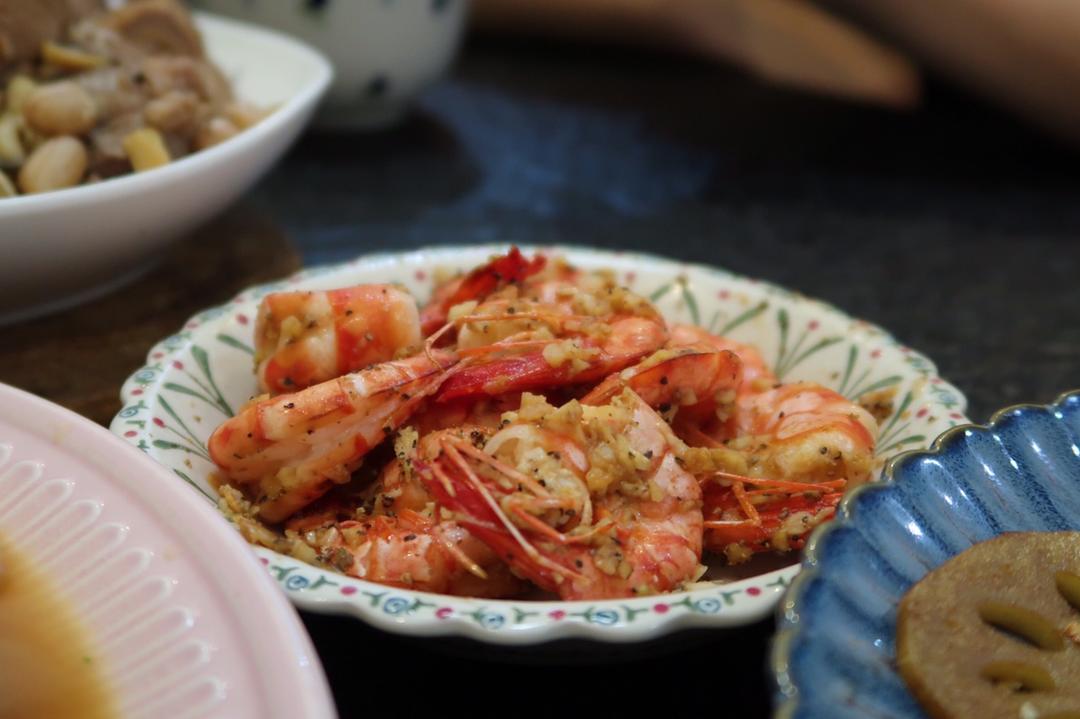 开背蒜香虾
