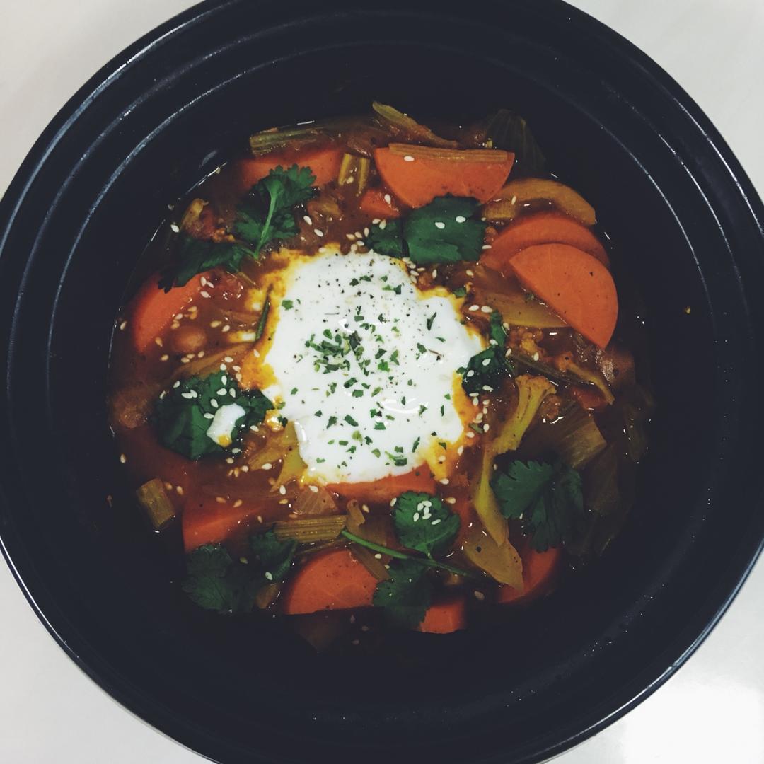 北非的夏日-摩洛哥风味蔬菜炖汤 Moroccan vegetable stew