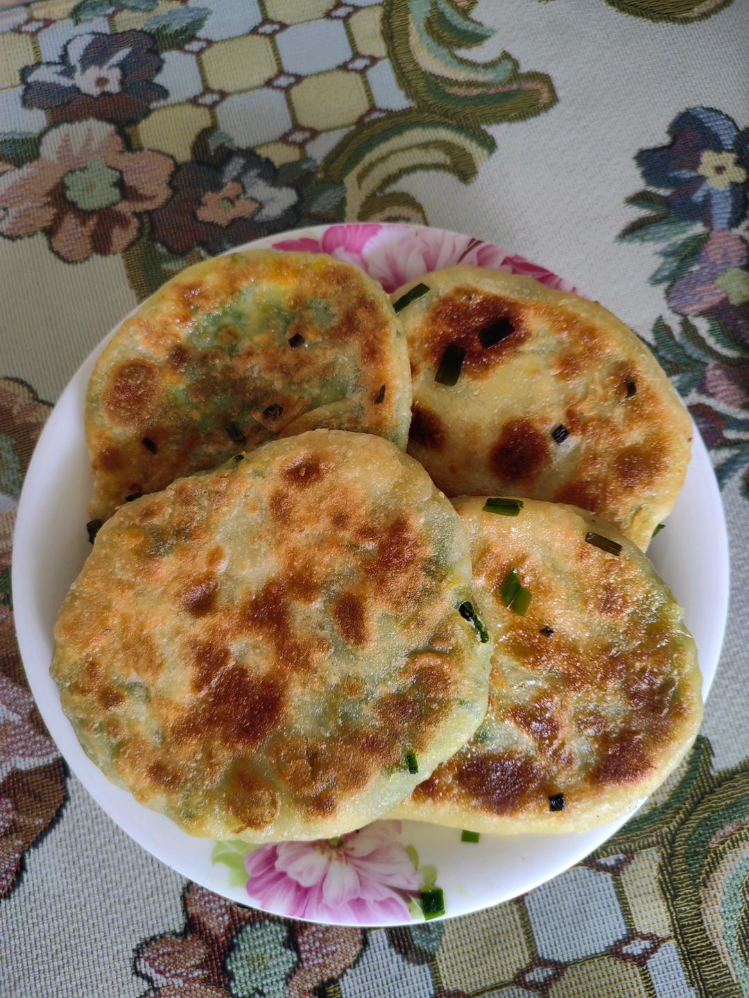皮薄如纸的韭菜馅饼|免揉面法
