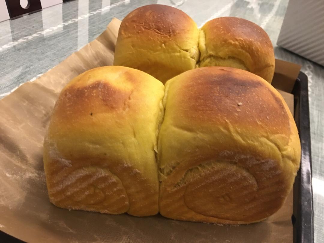 南瓜吐司，奶香南瓜吐司，极致柔软，直接法