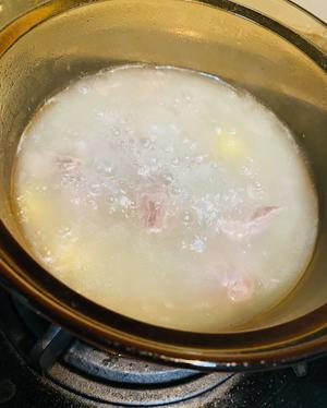 咸猪骨芥菜汤的做法 步骤4